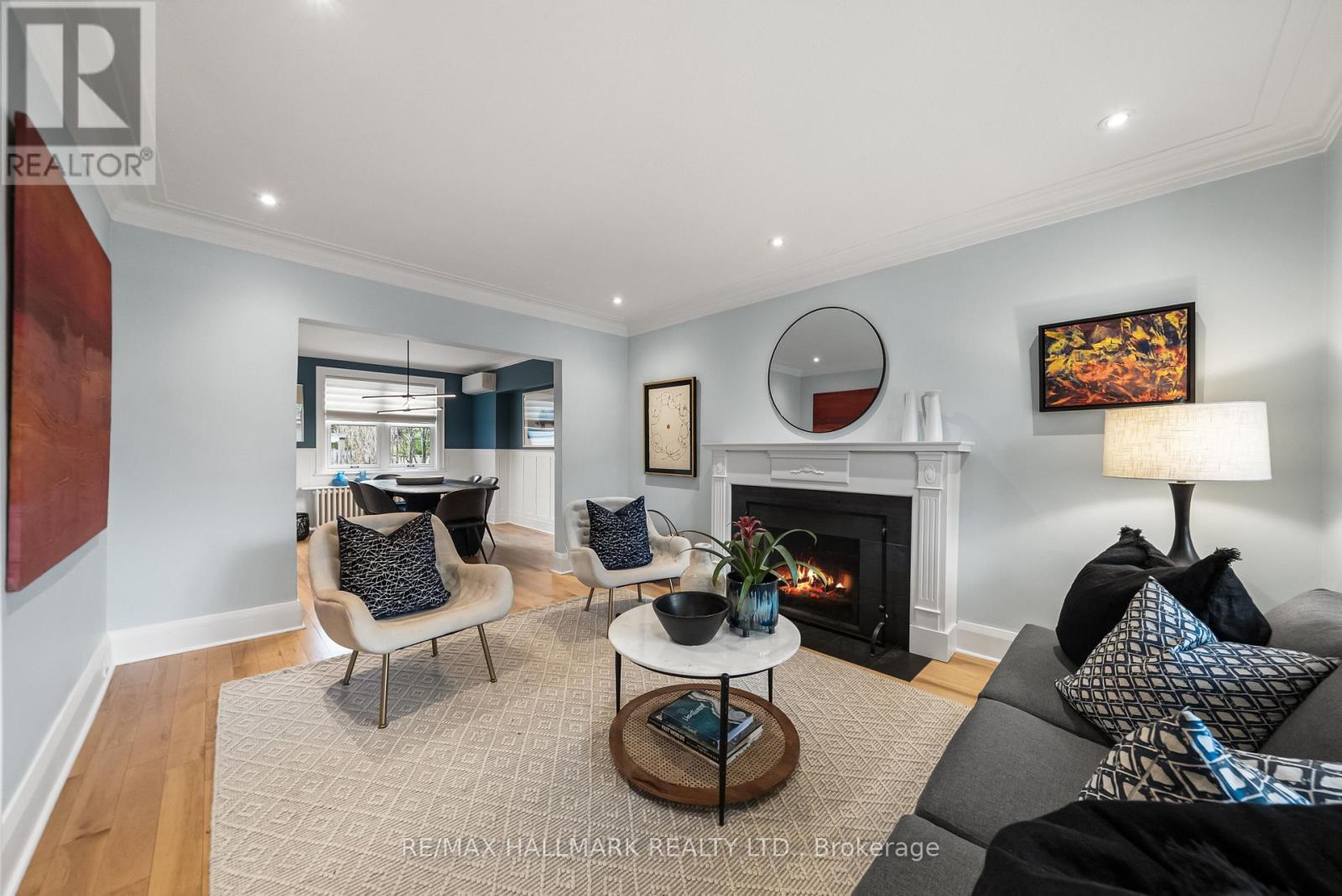 24 Ronan Avenue, Toronto, Ontario  M4N 2X9 - Photo 7 - C13053072