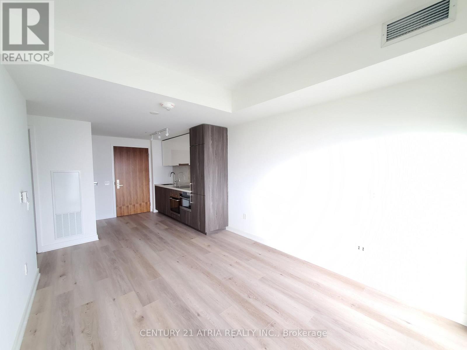 2910 - 15 Queens Quay E, Toronto, Ontario  M5E 0C5 - Photo 4 - C13053090