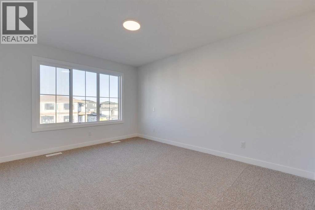 371 Fireside Drive, Cochrane, Alberta  T4C 3E1 - Photo 25 - A2283397