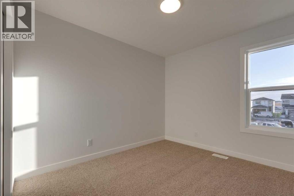 371 Fireside Drive, Cochrane, Alberta  T4C 3E1 - Photo 17 - A2283397