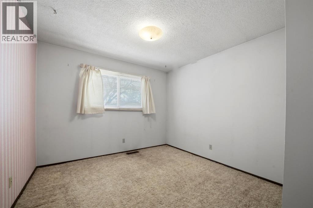 3301 41 Avenue, Red Deer, Alberta  T4N 2X5 - Photo 19 - A2304511