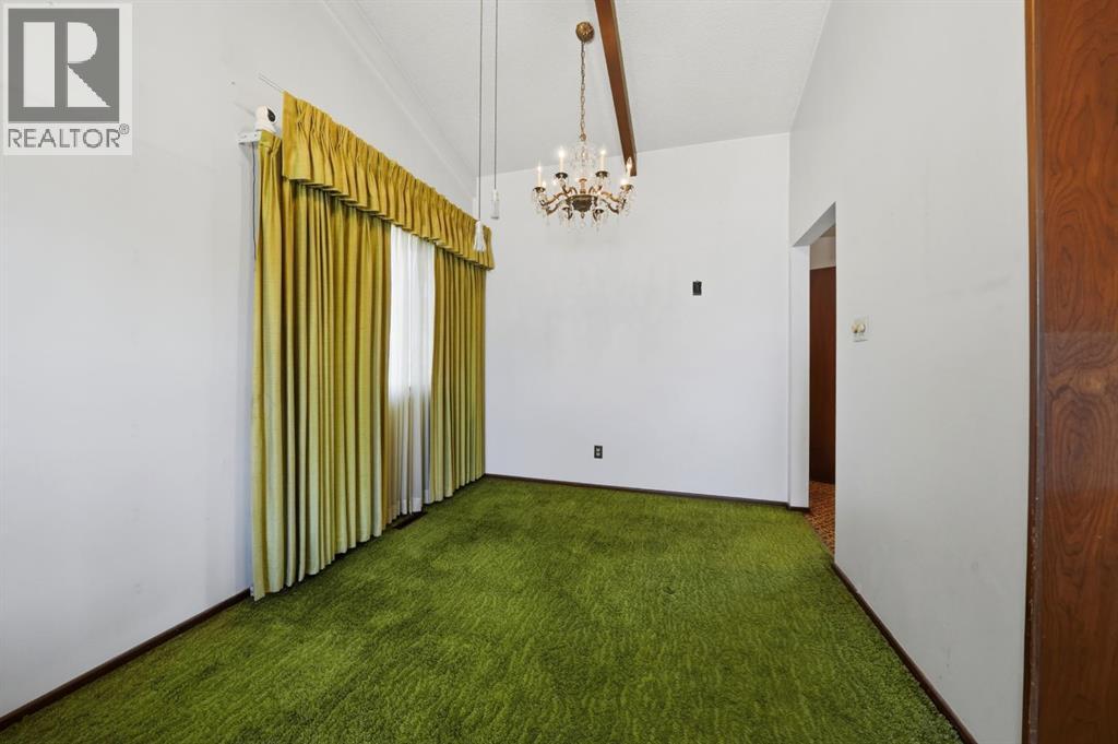 3301 41 Avenue, Red Deer, Alberta  T4N 2X5 - Photo 9 - A2304511