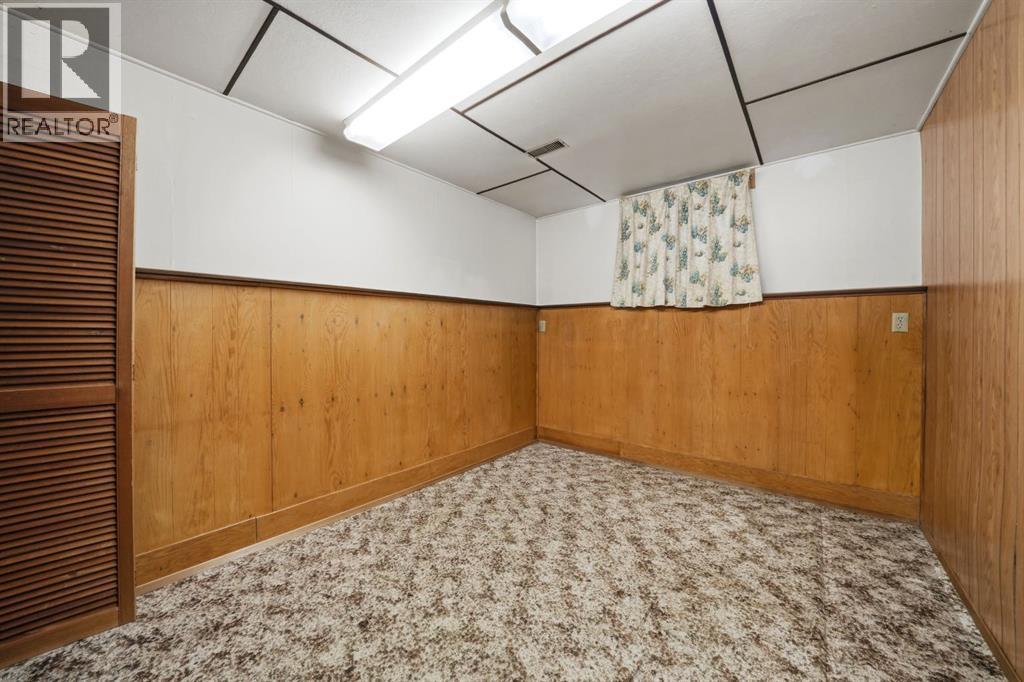 3301 41 Avenue, Red Deer, Alberta  T4N 2X5 - Photo 23 - A2304511