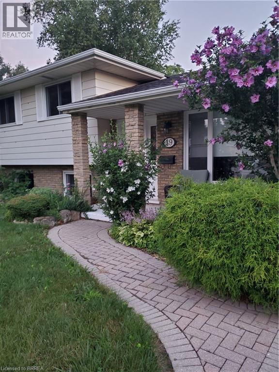 19 Adams Lane, Simcoe, Ontario  N3Y 4P4 - Photo 3 - 40814285