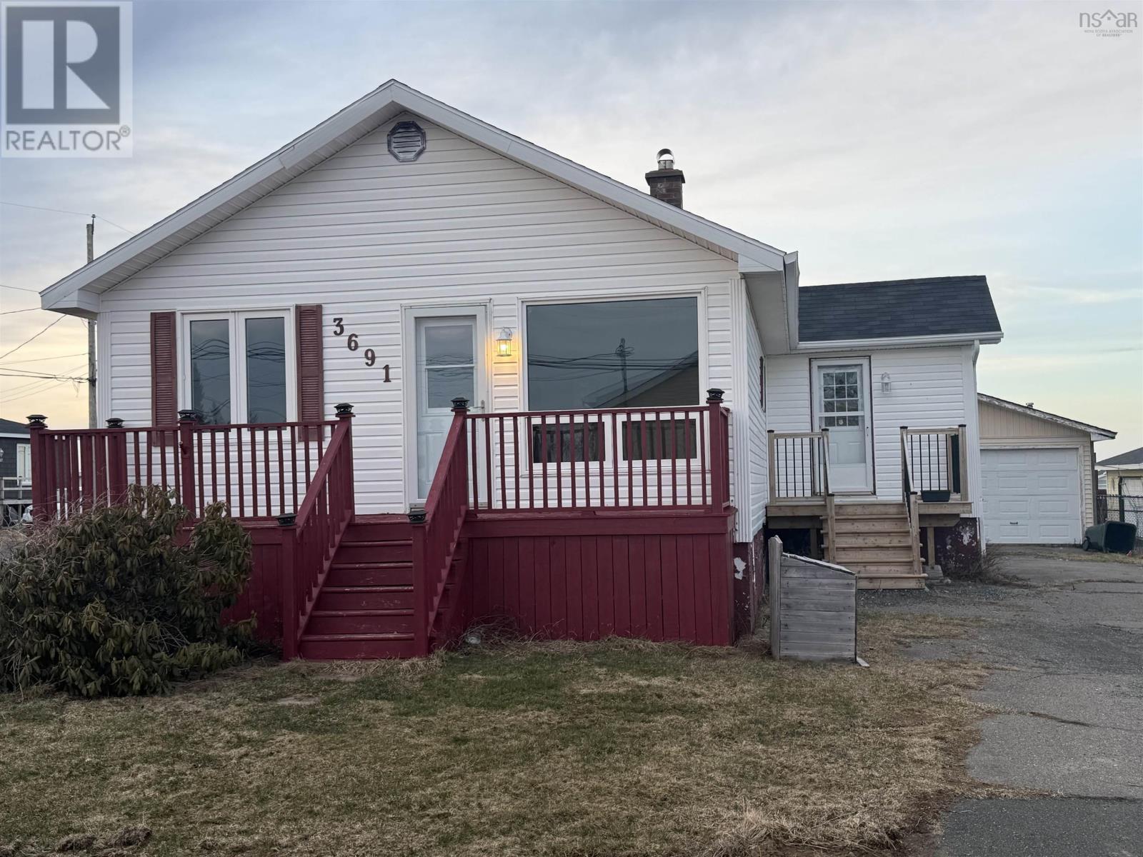 3691 Ocean Avenue, New Waterford, Nova Scotia  B1H 2S5 - Photo 3 - 202607778