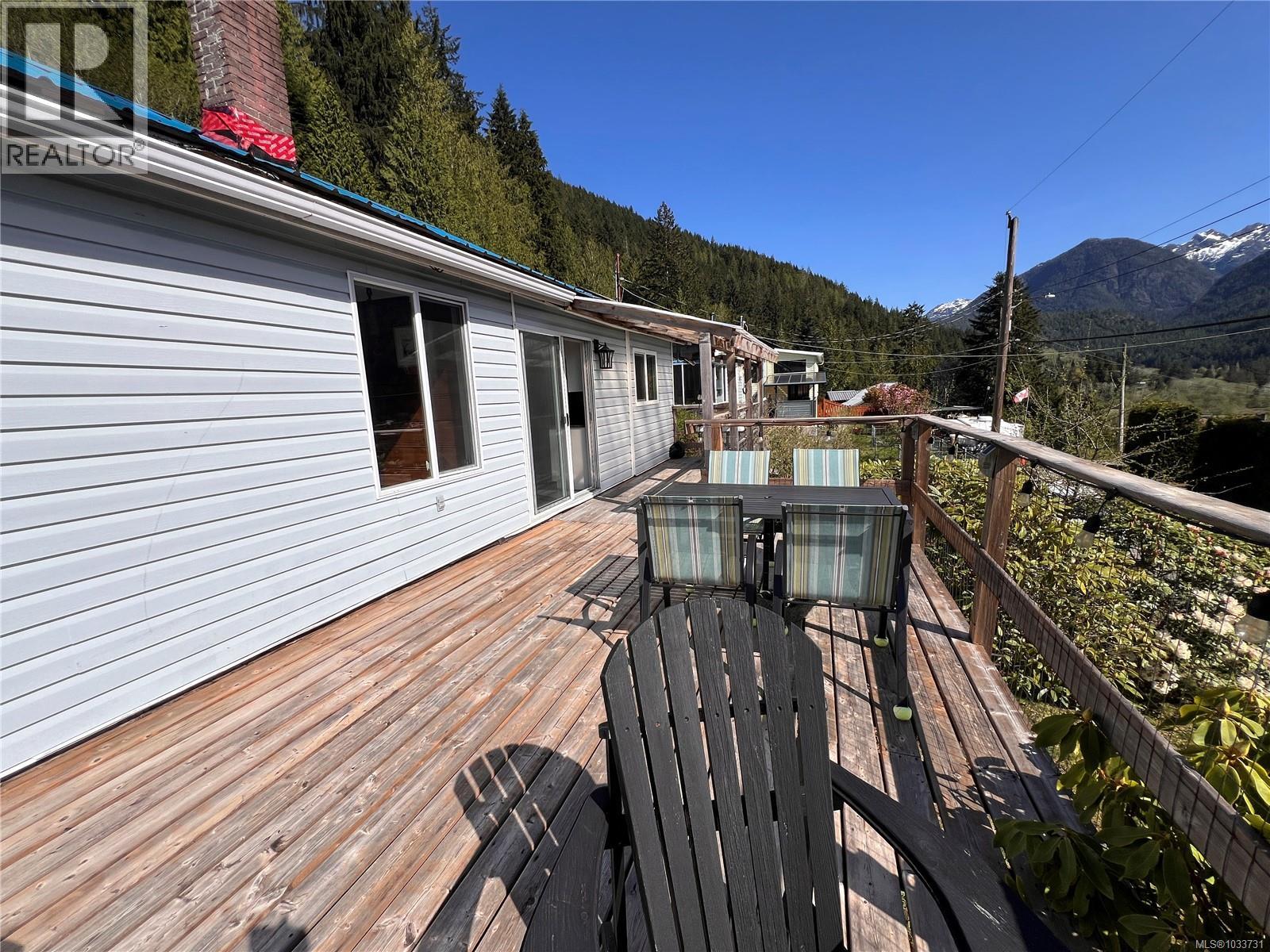 580 Cardiac Climb, Tahsis, British Columbia  V0R 1X0 - Photo 22 - 1033731