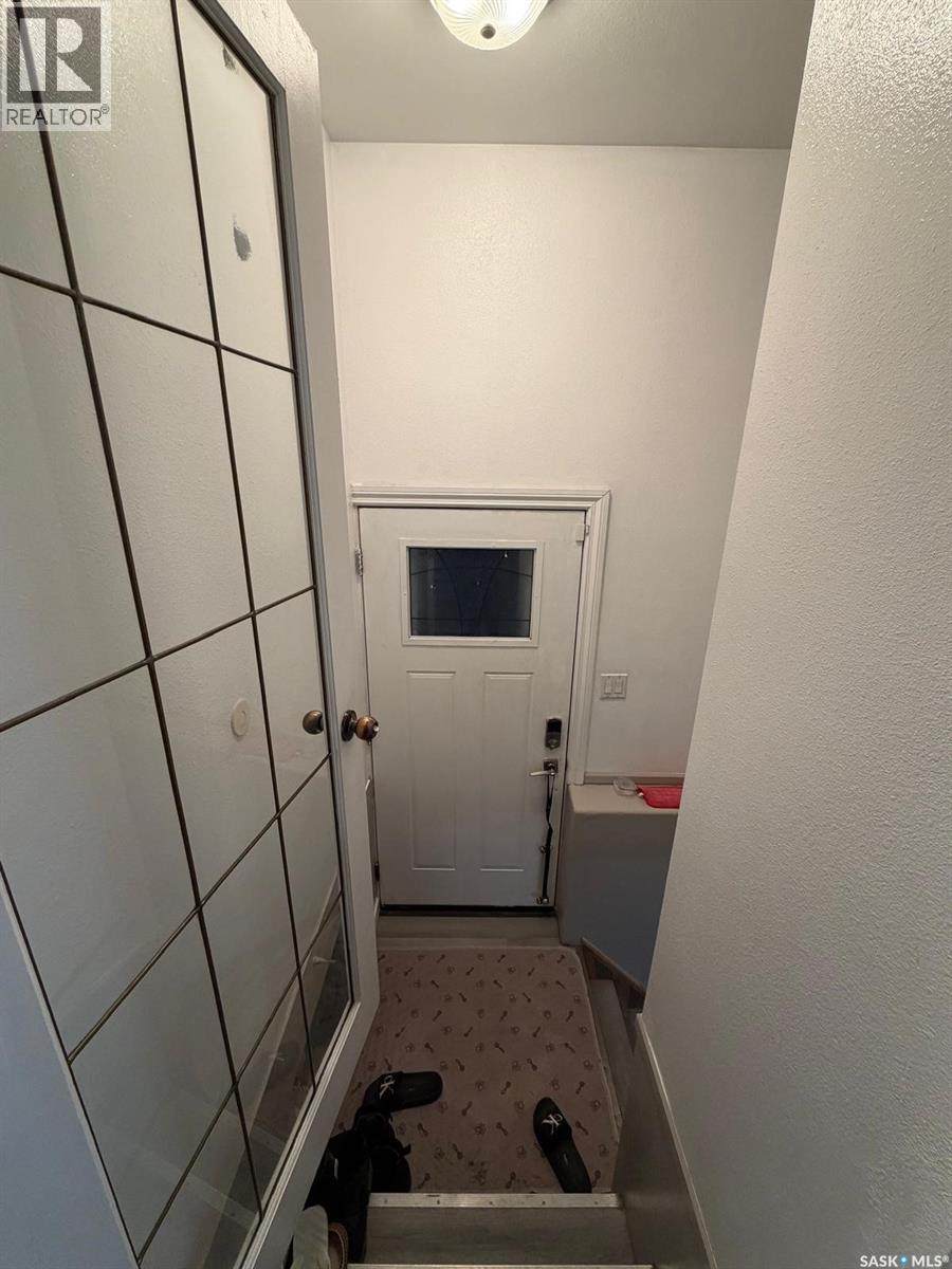 306 X Avenue N, Saskatoon, Saskatchewan  S7L 3J7 - Photo 10 - SK034133