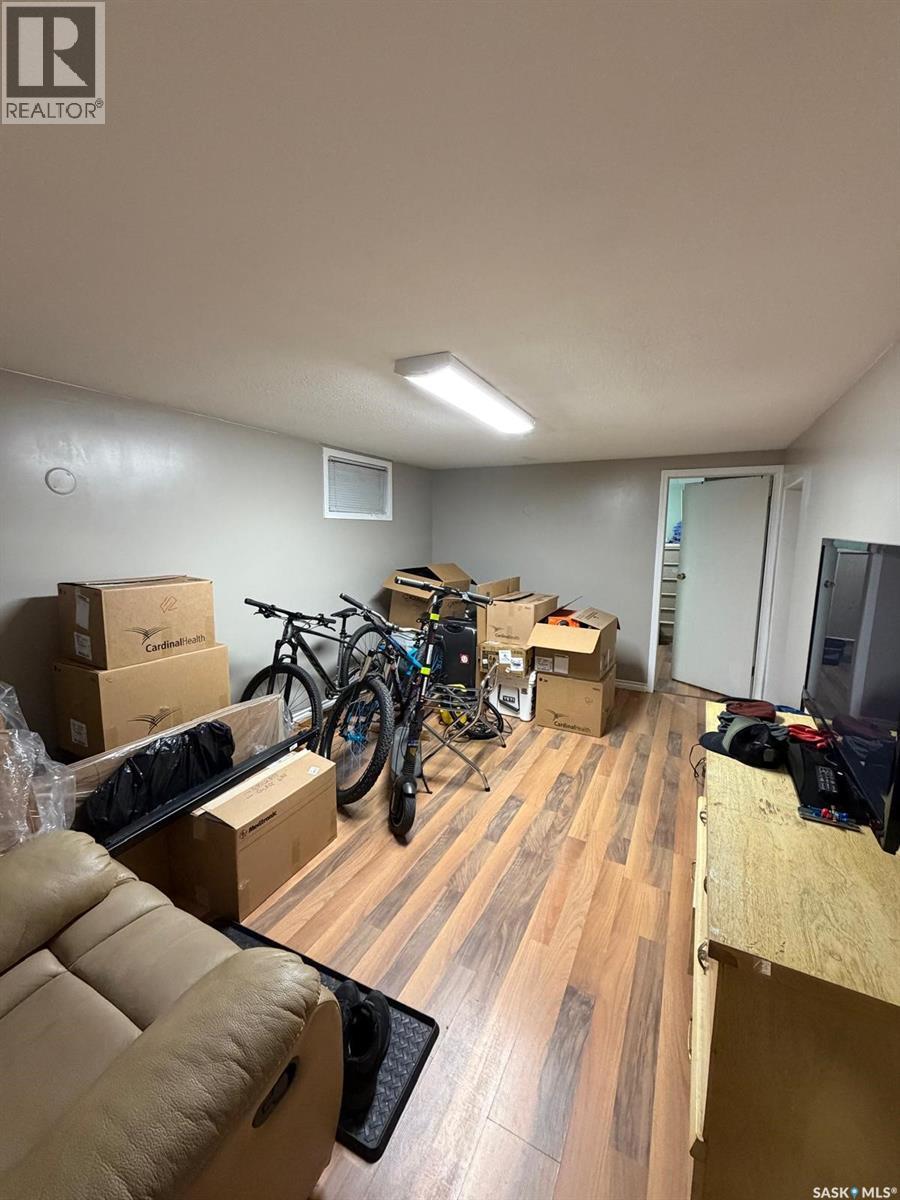 306 X Avenue N, Saskatoon, Saskatchewan  S7L 3J7 - Photo 14 - SK034133