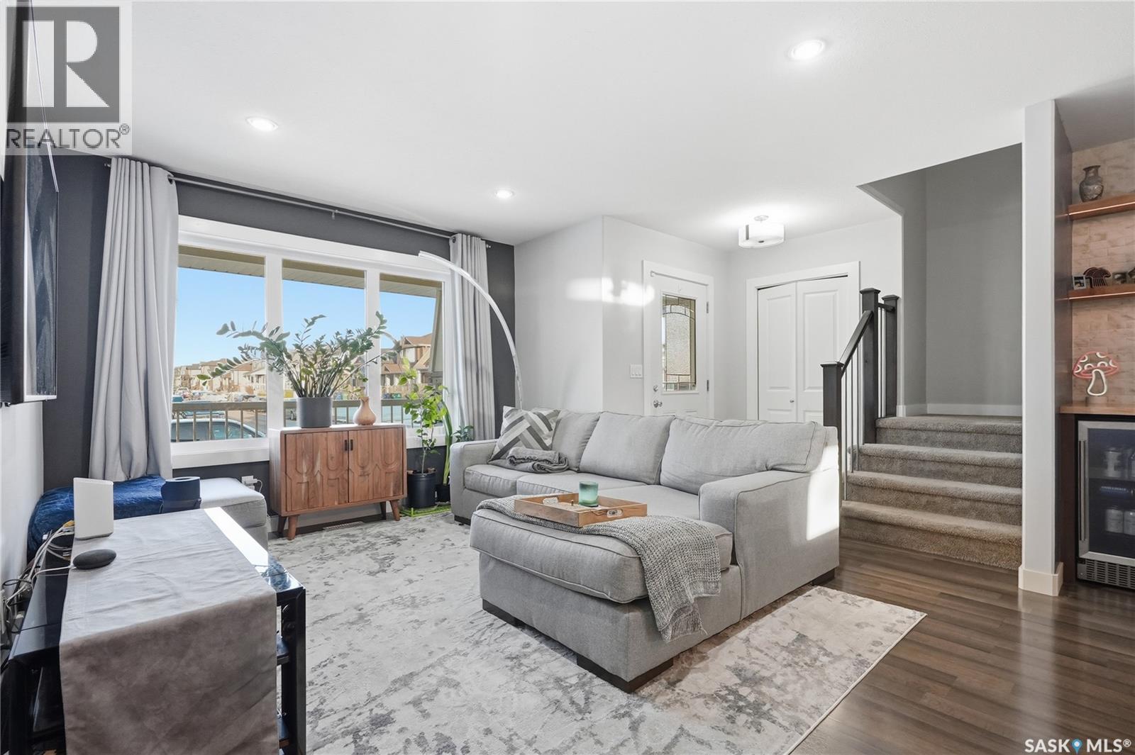 139 Maningas Bend, Saskatoon, Saskatchewan  S7W 0L4 - Photo 2 - SK034119