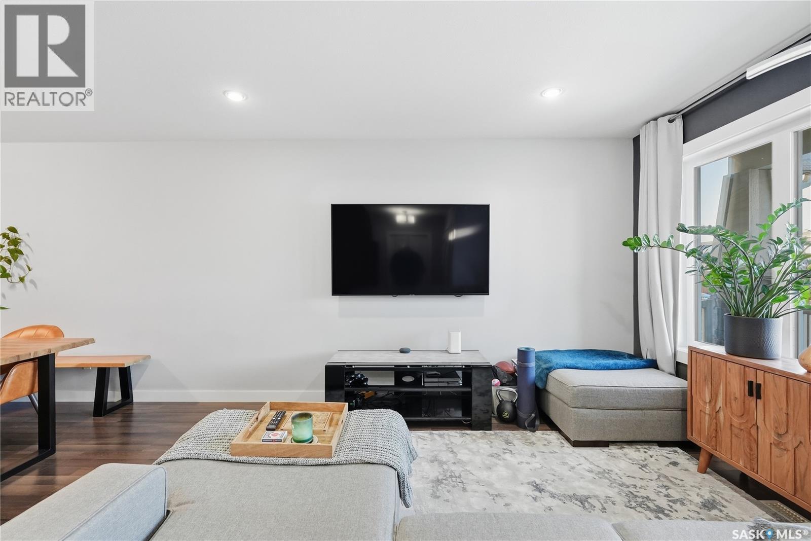 139 Maningas Bend, Saskatoon, Saskatchewan  S7W 0L4 - Photo 4 - SK034119