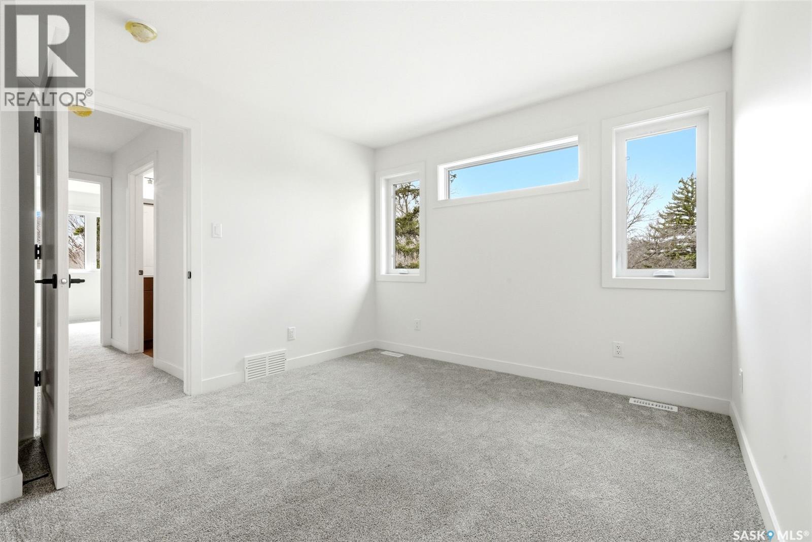 3919 Qu'appelle Drive, Regina, Saskatchewan  S4S 0E1 - Photo 16 - SK034026