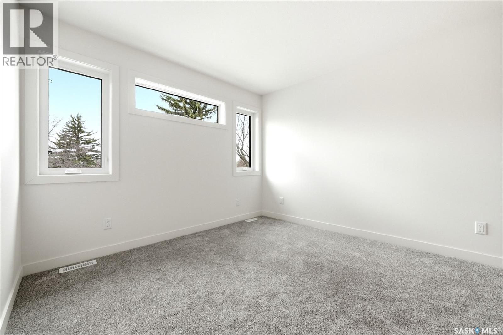 3919 Qu'appelle Drive, Regina, Saskatchewan  S4S 0E1 - Photo 18 - SK034026