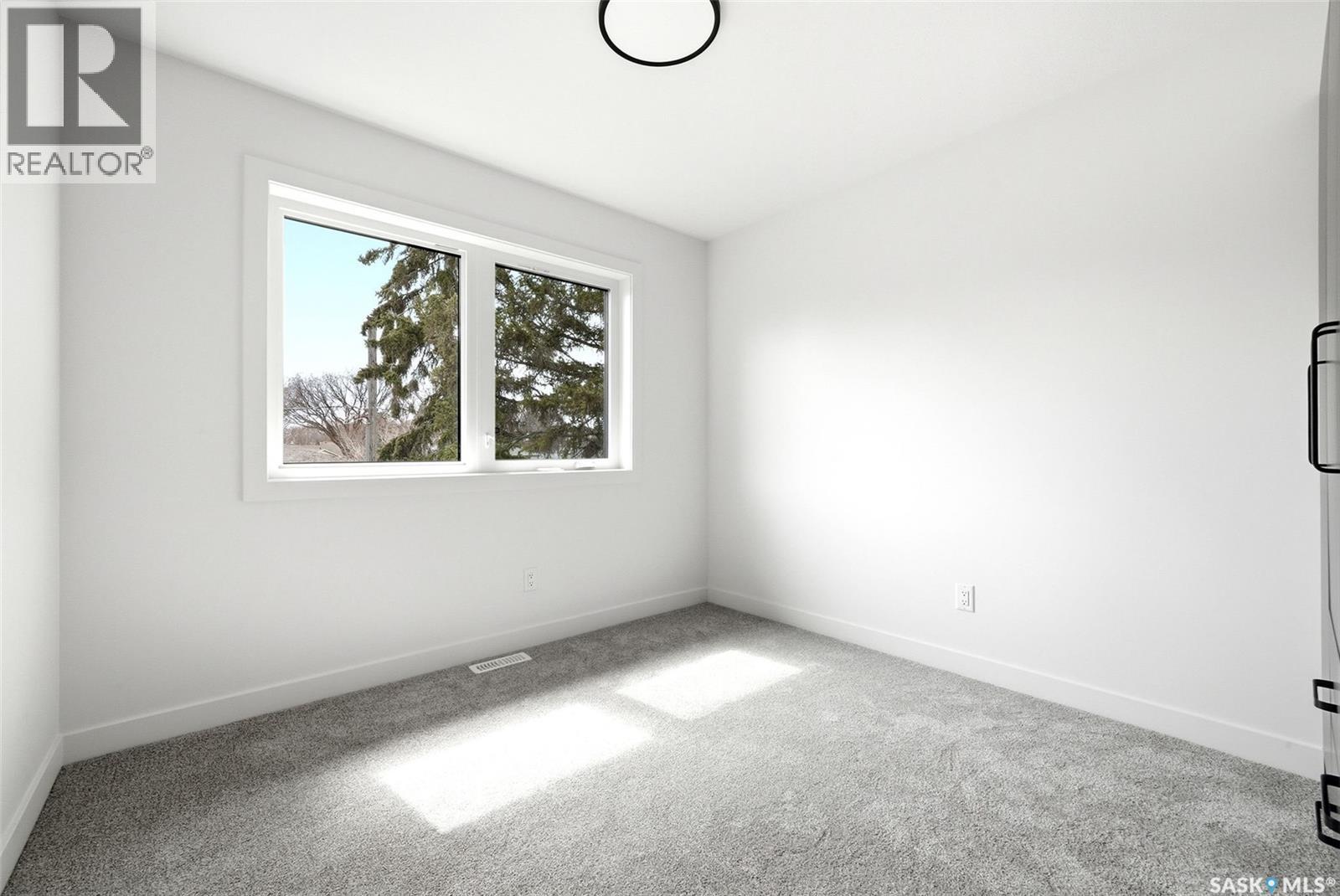 3919 Qu'appelle Drive, Regina, Saskatchewan  S4S 0E1 - Photo 23 - SK034026