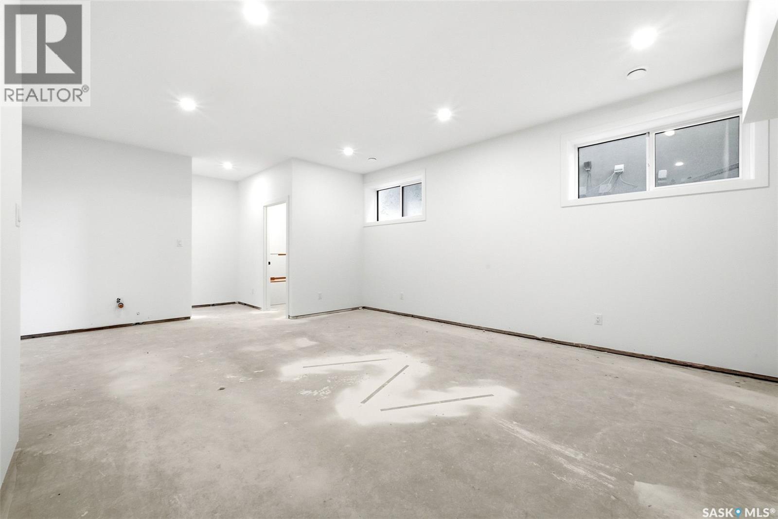 3919 Qu'appelle Drive, Regina, Saskatchewan  S4S 0E1 - Photo 39 - SK034026