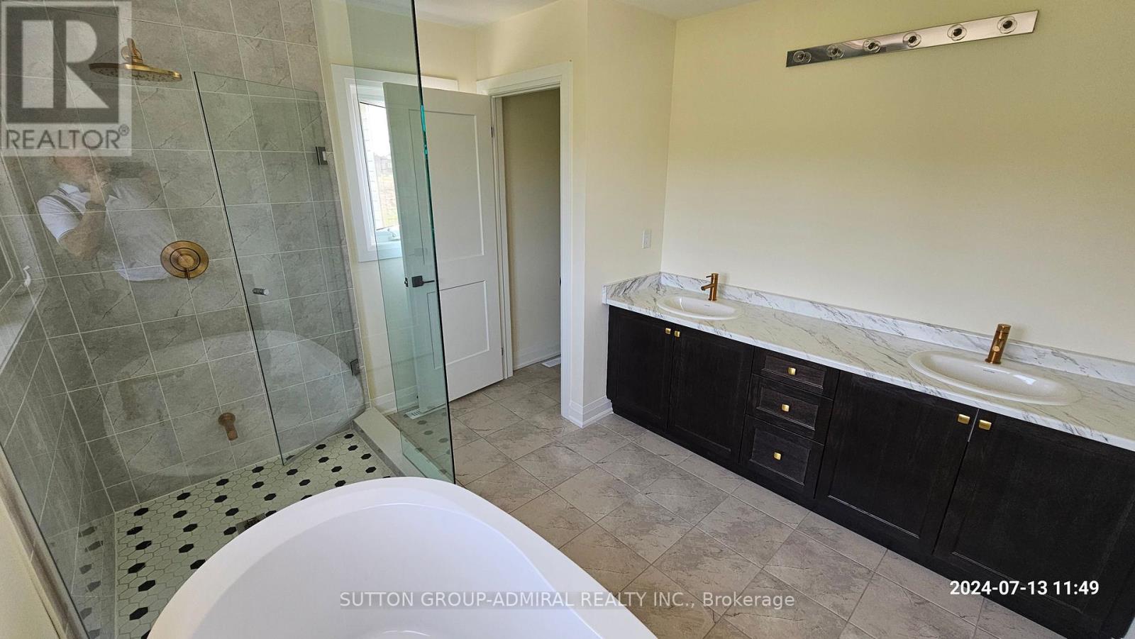 152 Hawkins Street, Georgina, Ontario  L0E 1R0 - Photo 17 - N13052766