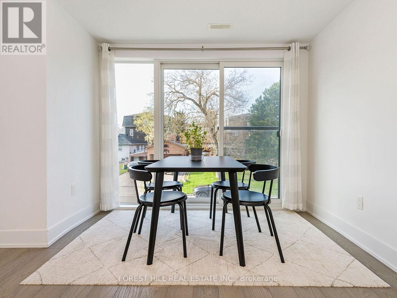 5 - 1 HARTMAN AVENUE Vaughan (Islington Woods), ON L4L 1R6