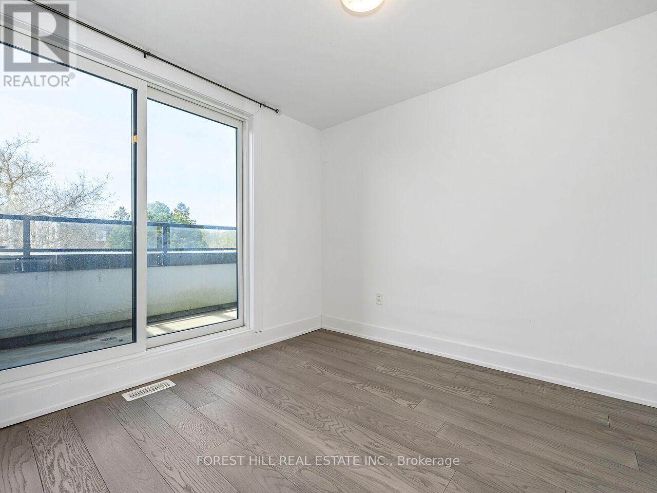 5 - 1 HARTMAN AVENUE Vaughan (Islington Woods), ON L4L 1R6