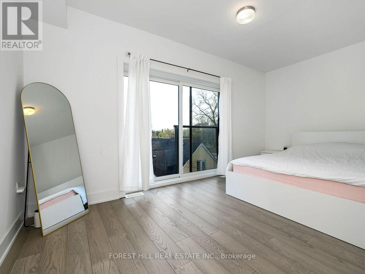 5 - 1 HARTMAN AVENUE Vaughan (Islington Woods), ON L4L 1R6