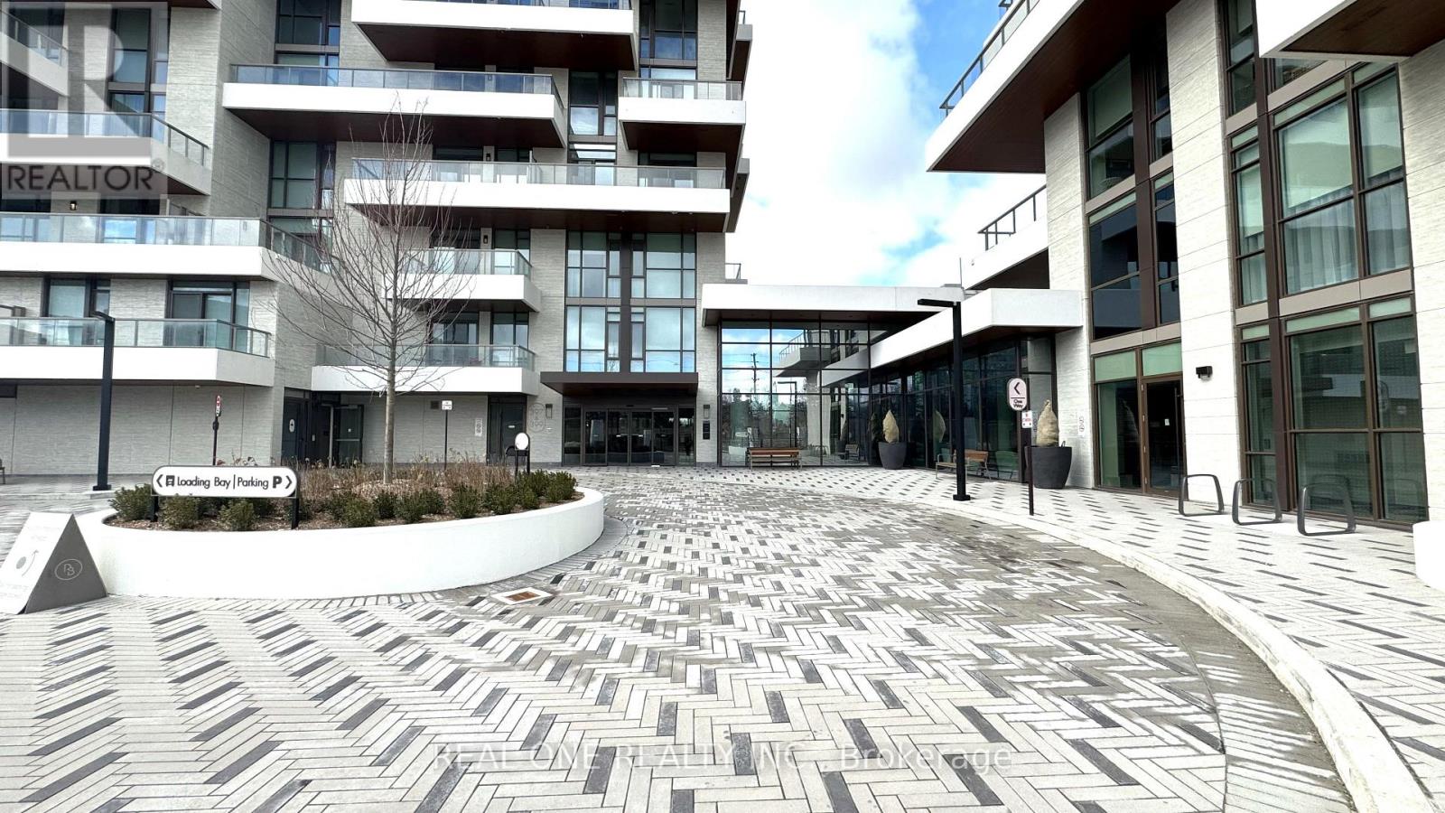 1009 - 397 Royal Orchard Boulevard, Markham (Royal Orchard), Ontario  L3T 0H3 - Photo 2 - N13052950