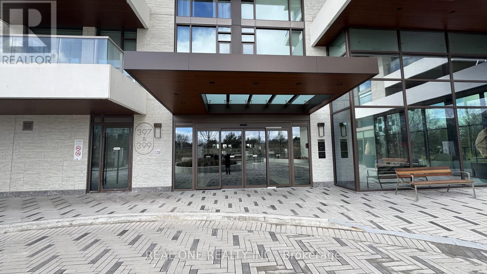 1009 - 397 Royal Orchard Boulevard, Markham (Royal Orchard), Ontario  L3T 0H3 - Photo 3 - N13052950