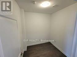 1402 - 85 Oneida Crescent, Richmond Hill (Langstaff), Ontario  L4B 0A6 - Photo 14 - N13053016