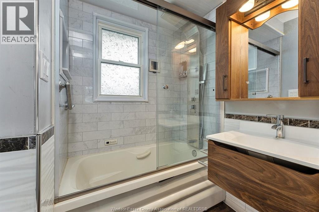 2715 Lloyd George Boulevard, Windsor, Ontario  N8T 2T8 - Photo 16 - 26009404