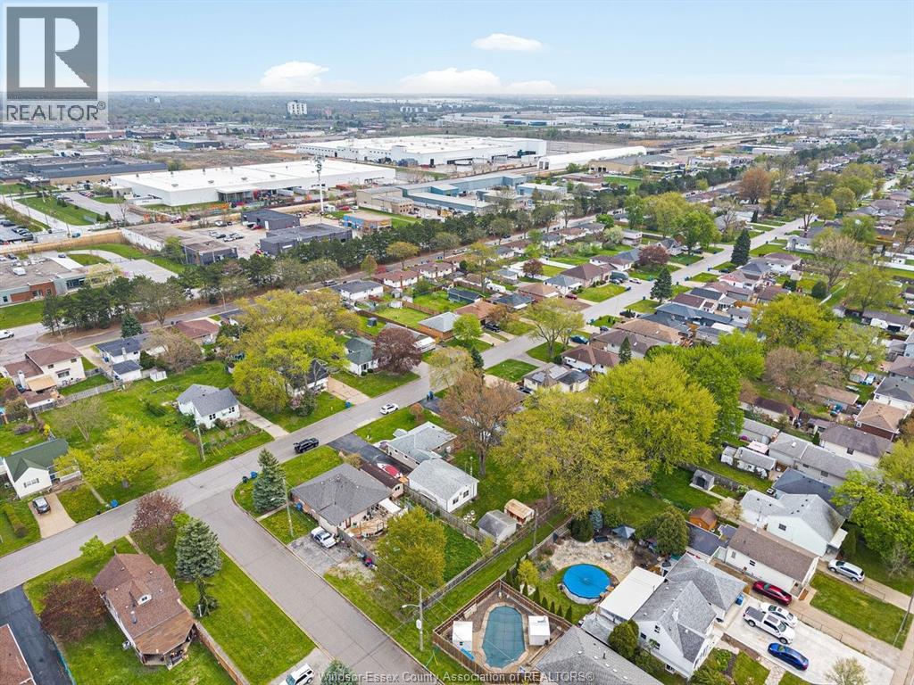 2715 Lloyd George Boulevard, Windsor, Ontario  N8T 2T8 - Photo 27 - 26009404