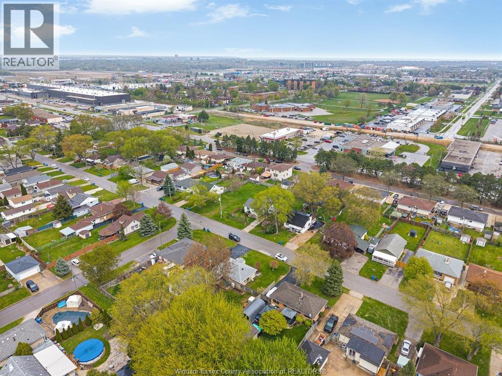 2715 Lloyd George Boulevard, Windsor, Ontario  N8T 2T8 - Photo 28 - 26009404