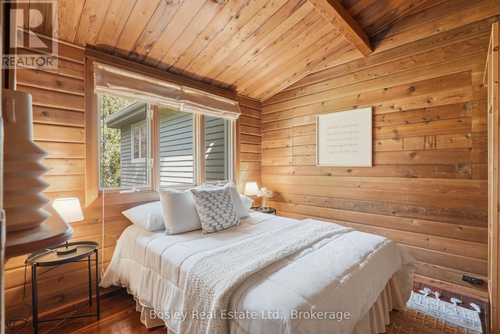 150 St Moritz Crescent, Blue Mountains, Ontario  L9Y 0S6 - Photo 20 - X13049254