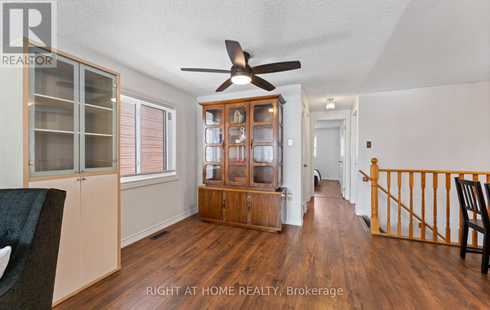 56 Ferguson Drive, Barrie (Northwest), Ontario  L4N 7B5 - Photo 6 - S13052834