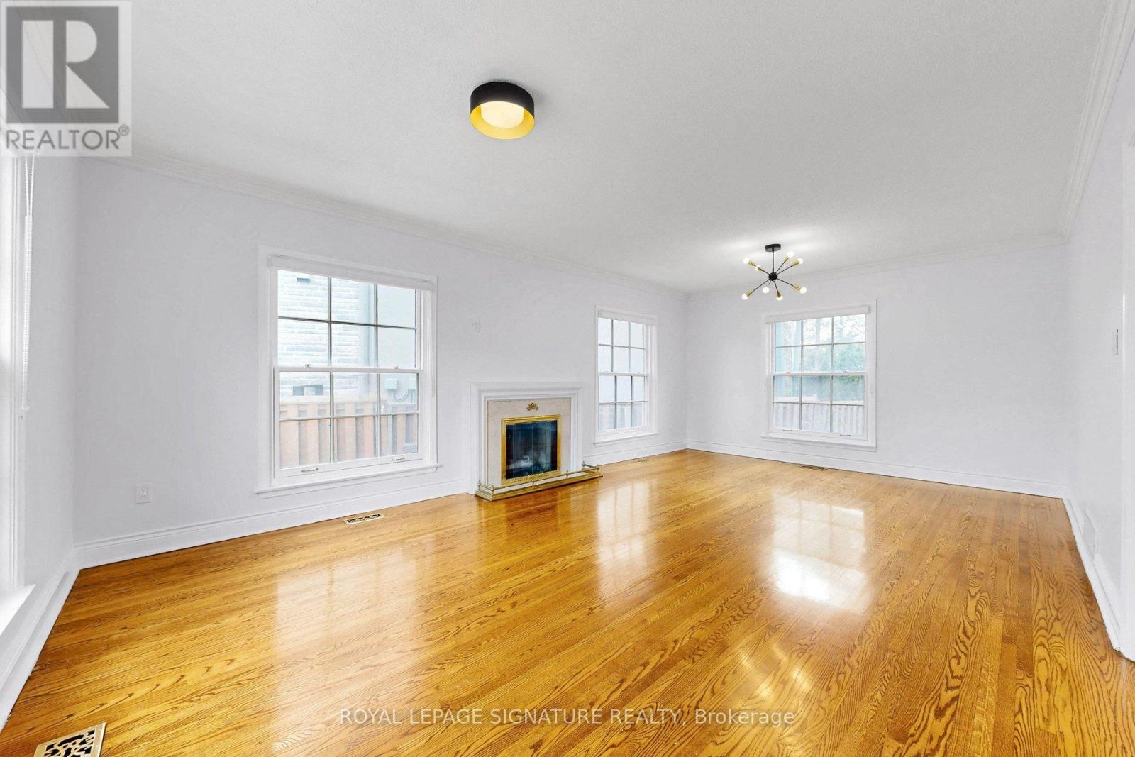 24 Laureleaf Road, Markham, Ontario  L3T 2X5 - Photo 28 - N13038012