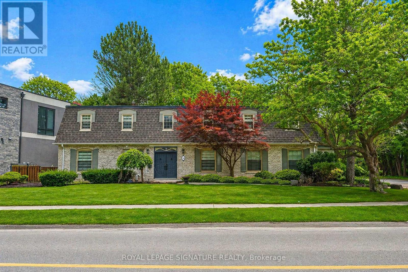 24 Laureleaf Road, Markham, Ontario  L3T 2X5 - Photo 2 - N13038012