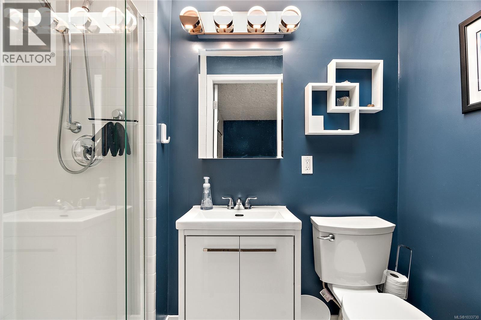 3450 Doncaster Dr, Saanich, British Columbia  V8P 3W1 - Photo 12 - 1033730