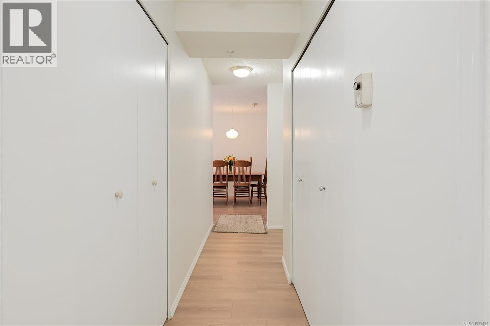 209 1063 Southgate St, Victoria, British Columbia  V8V 2Z1 - Photo 35 - 1033495