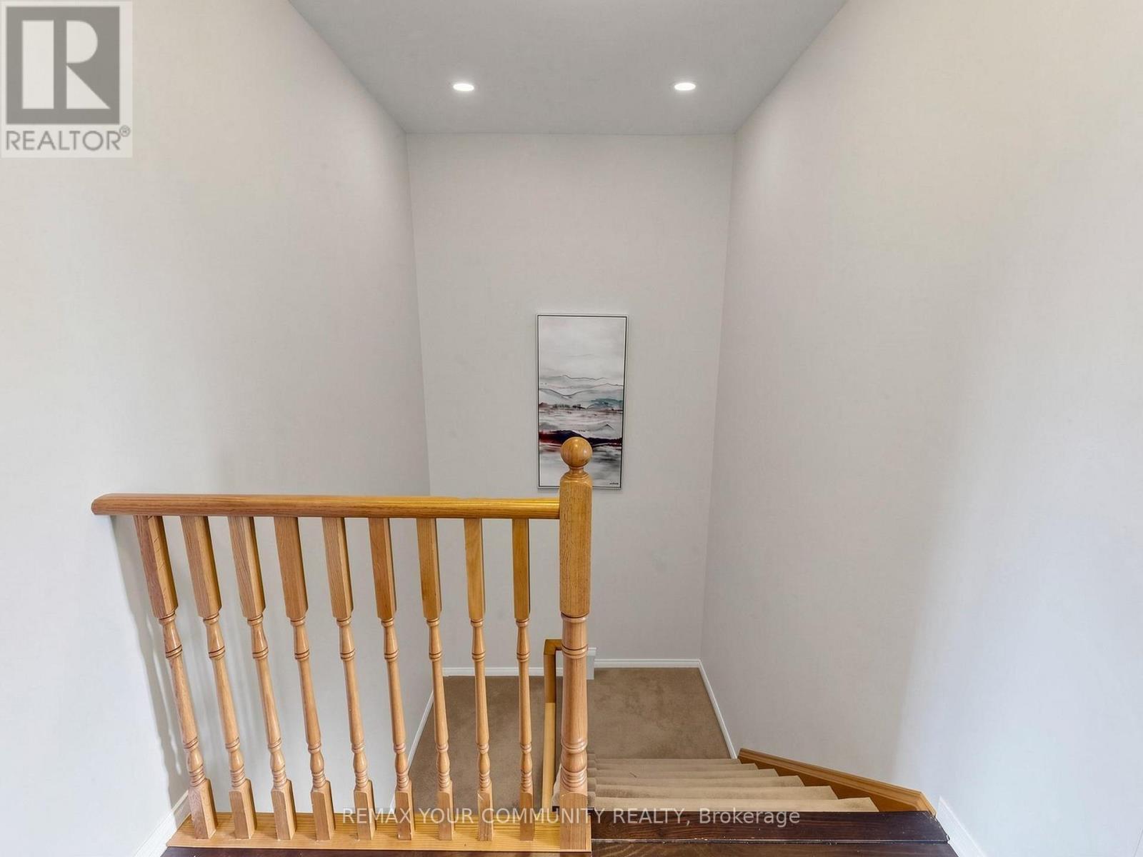 2327 Sutton Drive, Burlington, Ontario  L7L 6Y9 - Photo 29 - W13052756