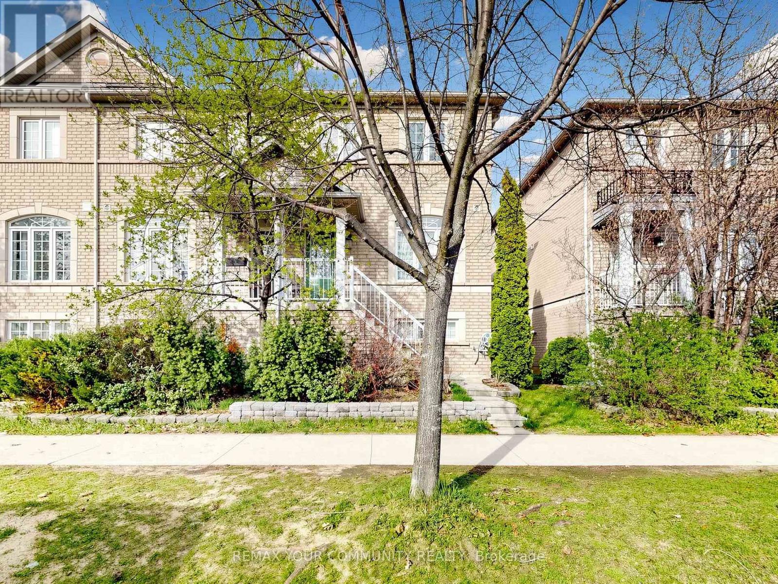 2327 Sutton Drive, Burlington, Ontario  L7L 6Y9 - Photo 44 - W13052756