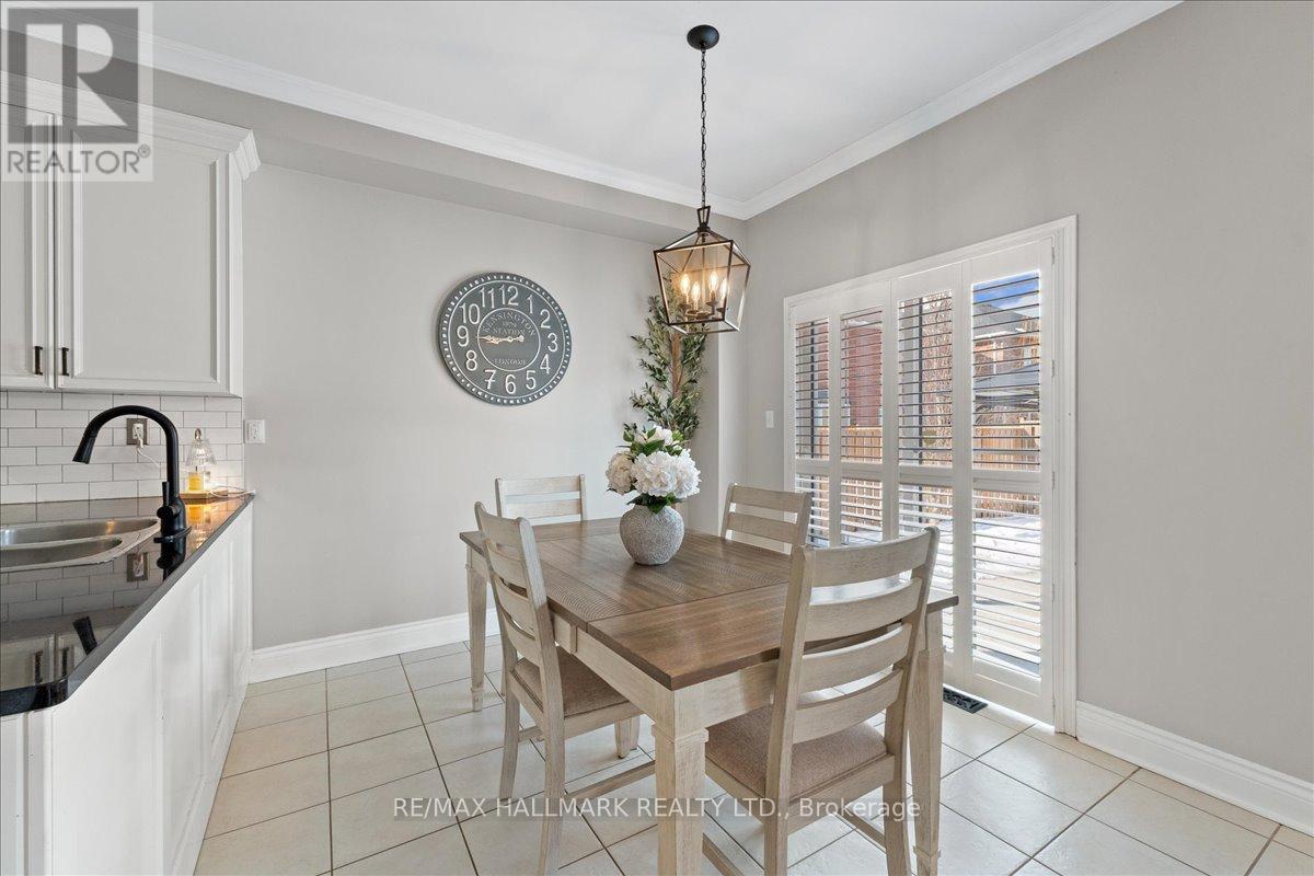 1251 Weller Cross, Milton, Ontario  L9T 6J7 - Photo 10 - W13052792