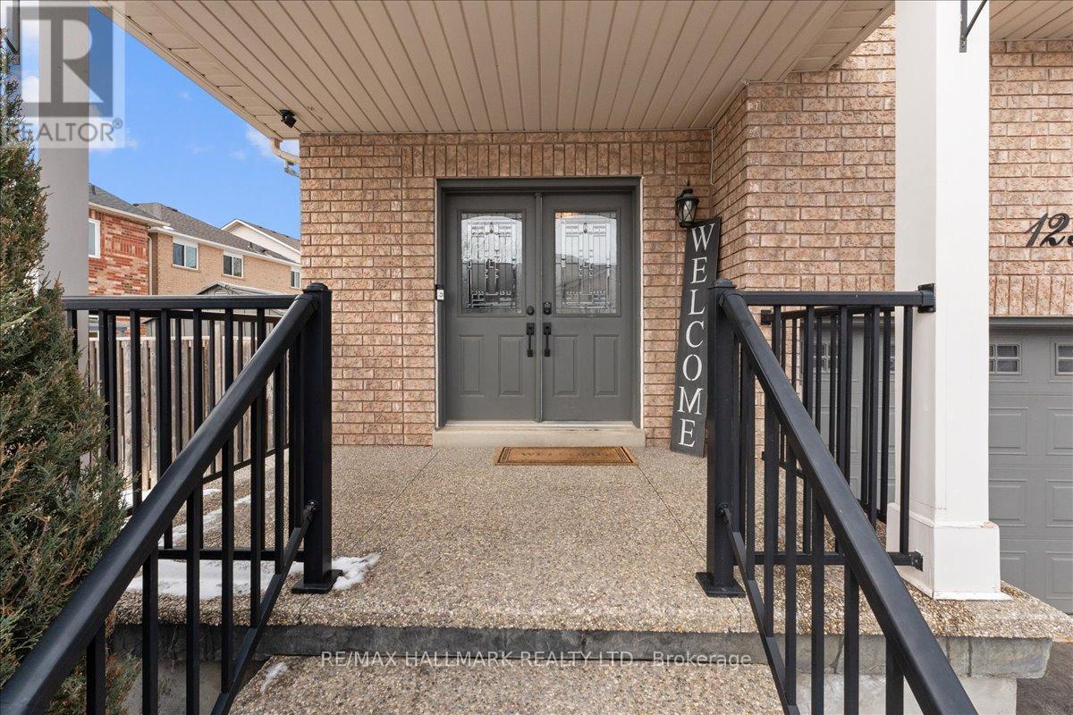 1251 Weller Cross, Milton, Ontario  L9T 6J7 - Photo 3 - W13052792