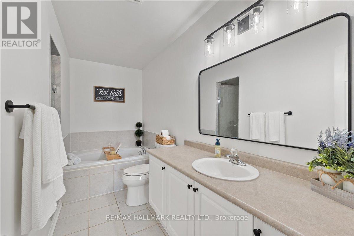 1251 Weller Cross, Milton, Ontario  L9T 6J7 - Photo 32 - W13052792