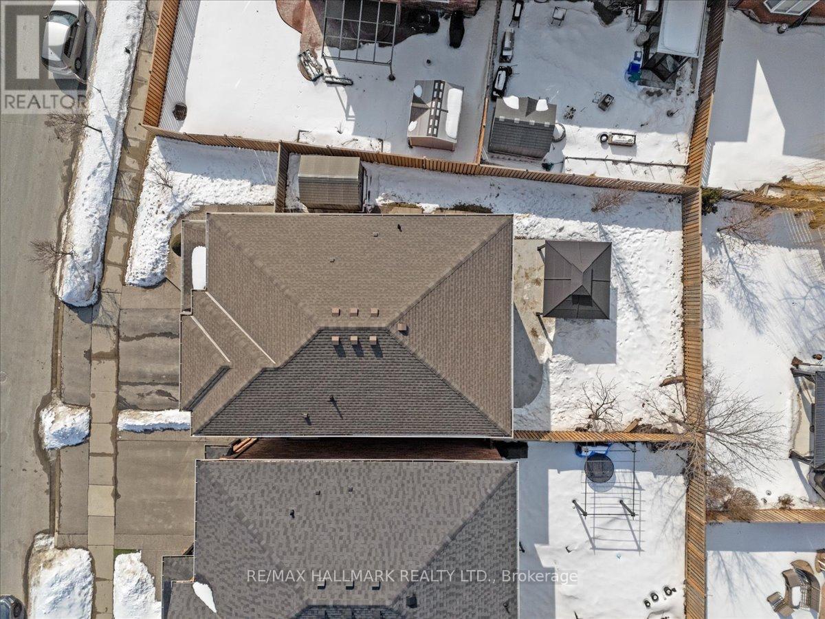 1251 Weller Cross, Milton, Ontario  L9T 6J7 - Photo 40 - W13052792