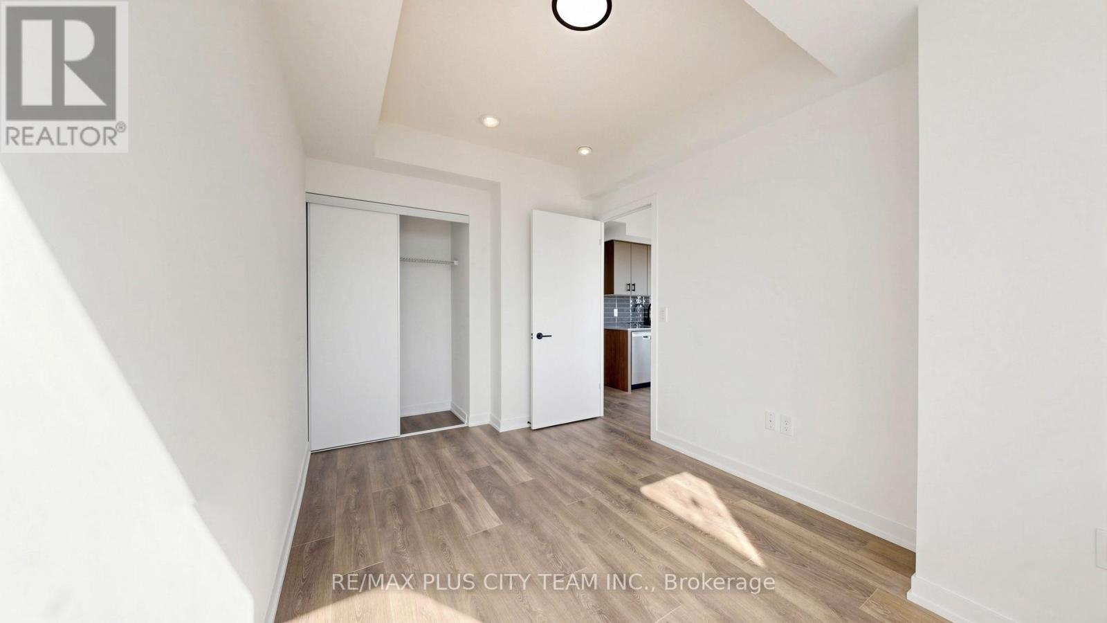 D1210 - 4878 Powers Common, Burlington, Ontario  L7M 2B4 - Photo 15 - W13052820