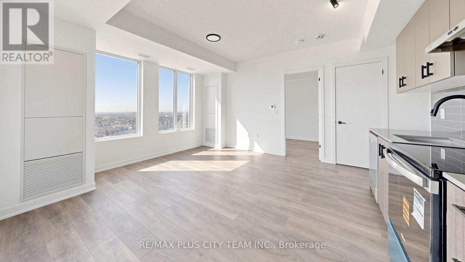 D1210 - 4878 Powers Common, Burlington, Ontario  L7M 2B4 - Photo 3 - W13052820