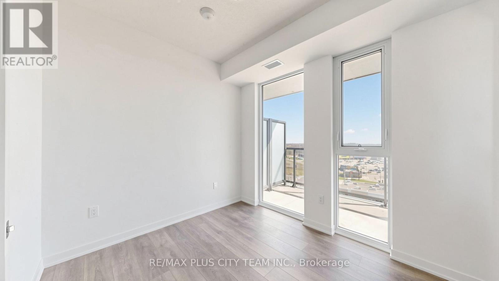 D1210 - 4878 Powers Common, Burlington, Ontario  L7M 2B4 - Photo 9 - W13052820