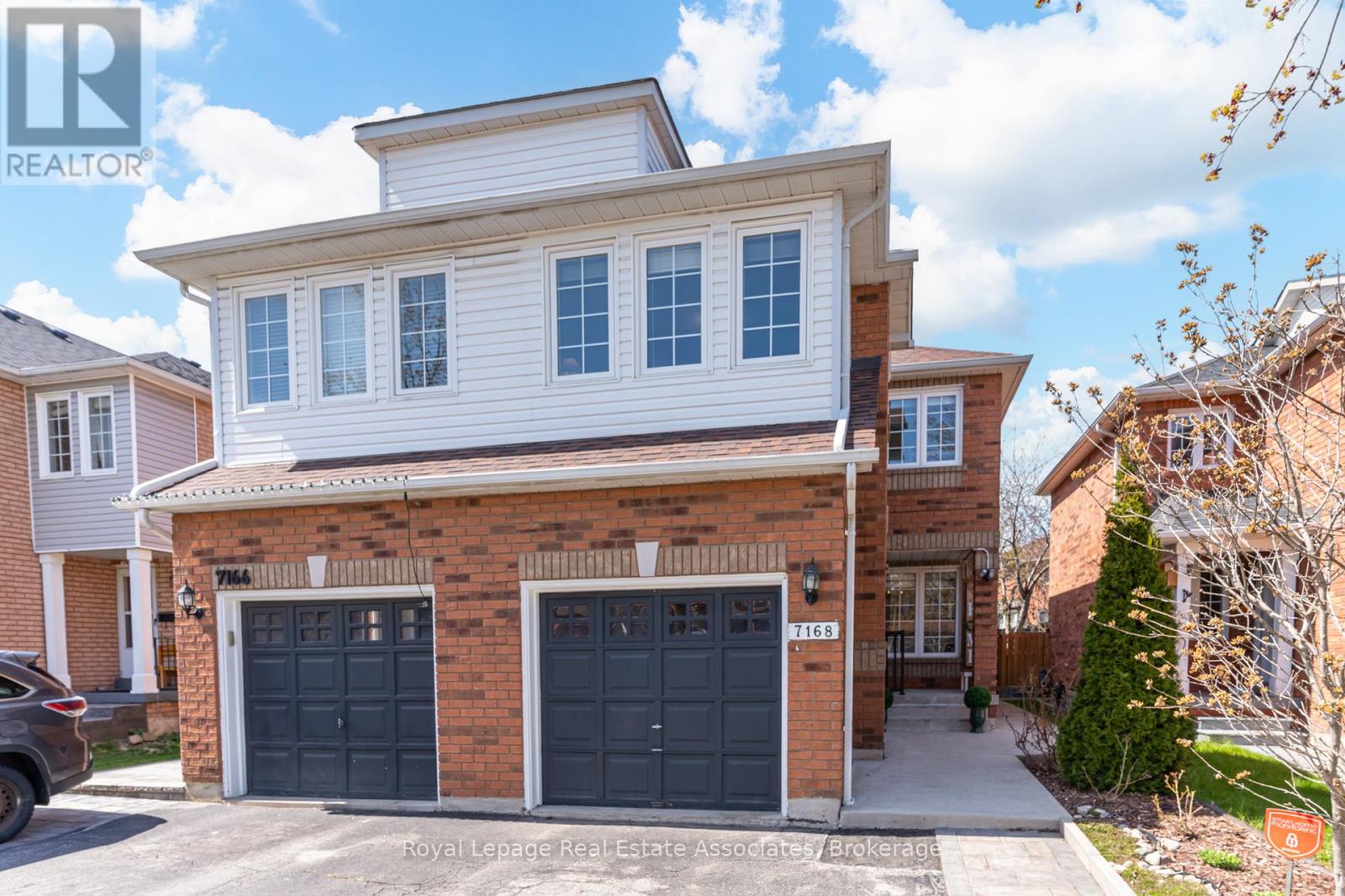 7168 WALDORF WAY, Mississauga, Ontario