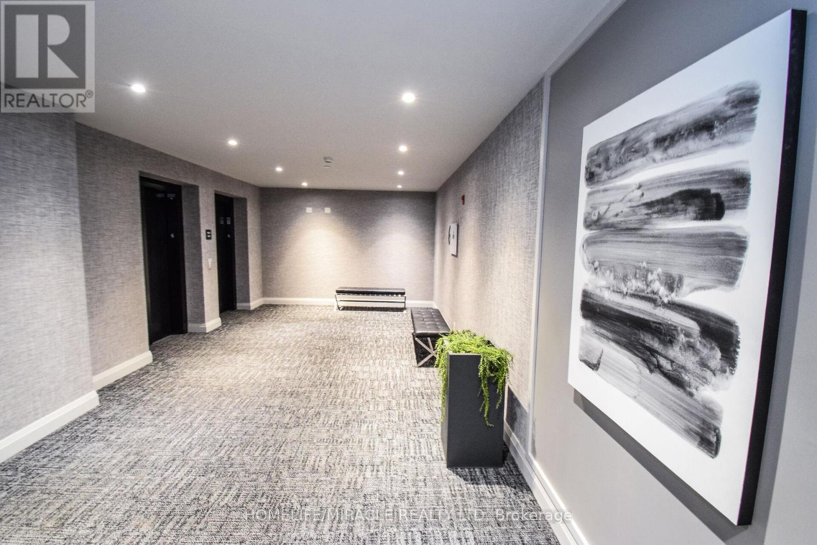 632 - 102 Grovewood Common, Oakville, Ontario  L6H 0X2 - Photo 6 - W13052908