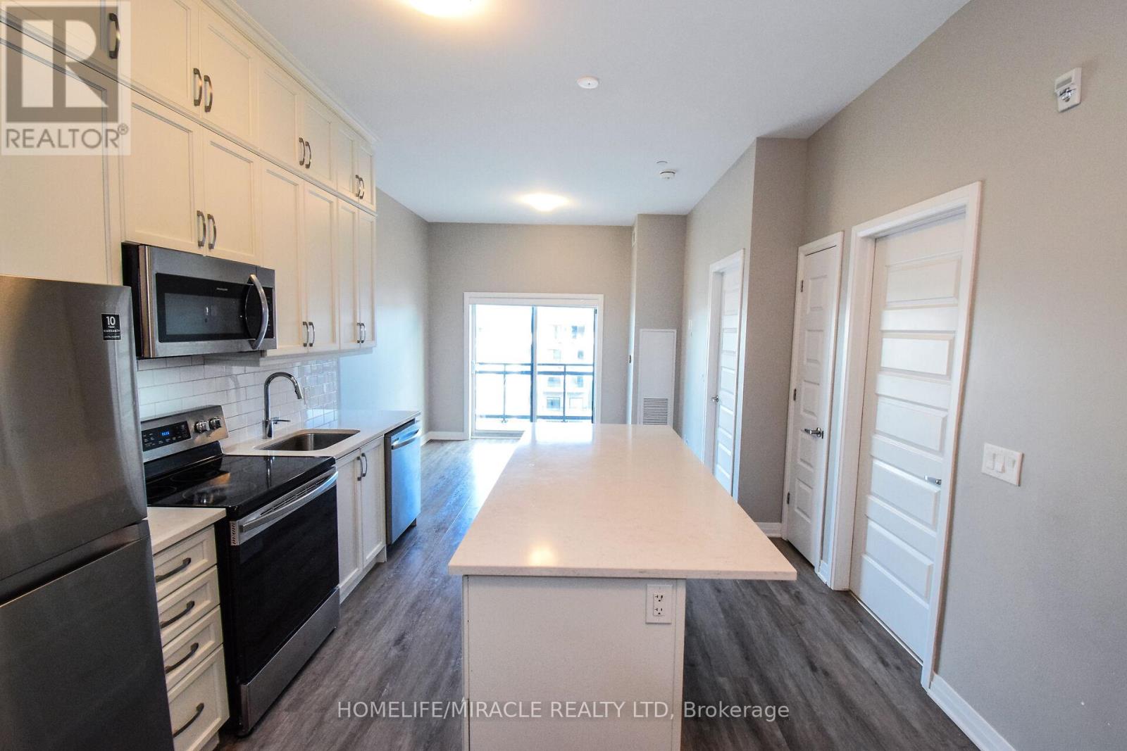 632 - 102 Grovewood Common, Oakville, Ontario  L6H 0X2 - Photo 9 - W13052908