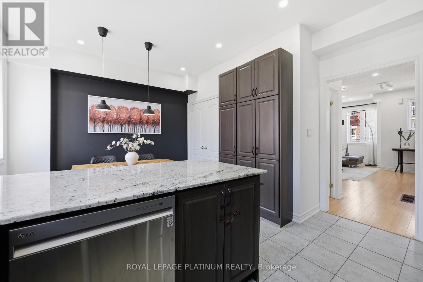 9 Rabbit Run Way, Brampton, Ontario  L6Z 0B4 - Photo 14 - W13052928