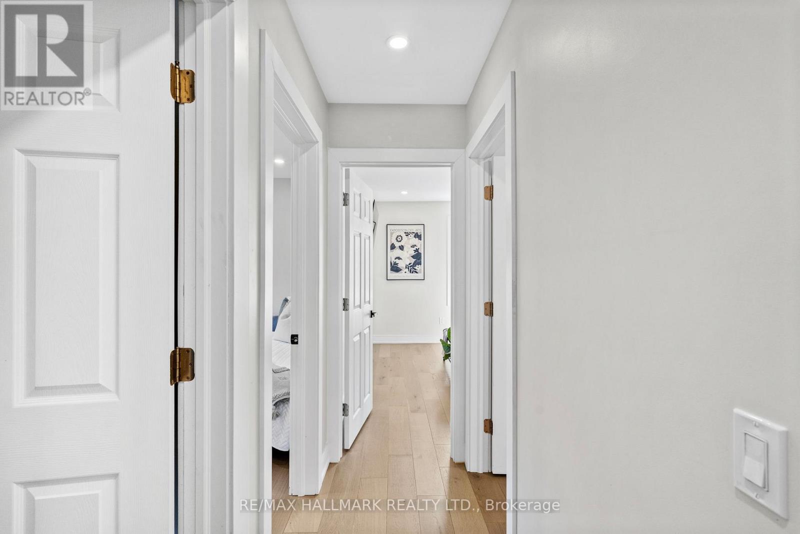 136 Lothian Avenue, Toronto, Ontario  M8Z 4L4 - Photo 11 - W13052940