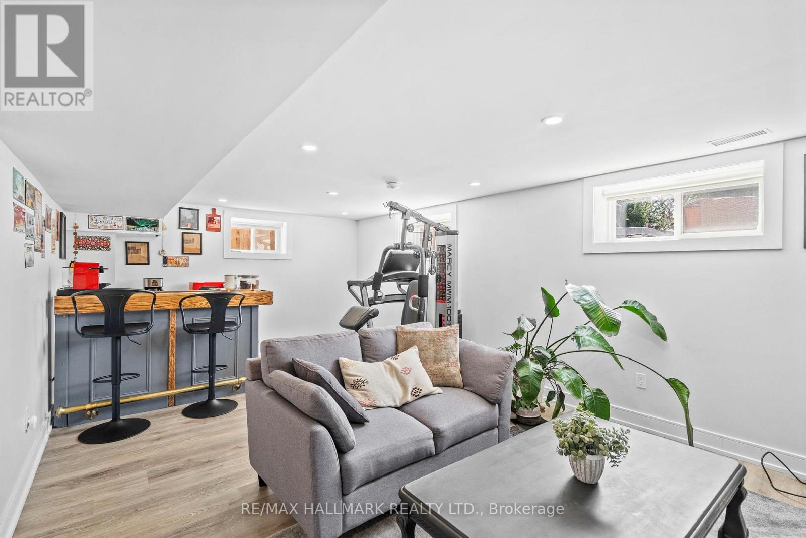 136 Lothian Avenue, Toronto, Ontario  M8Z 4L4 - Photo 30 - W13052940