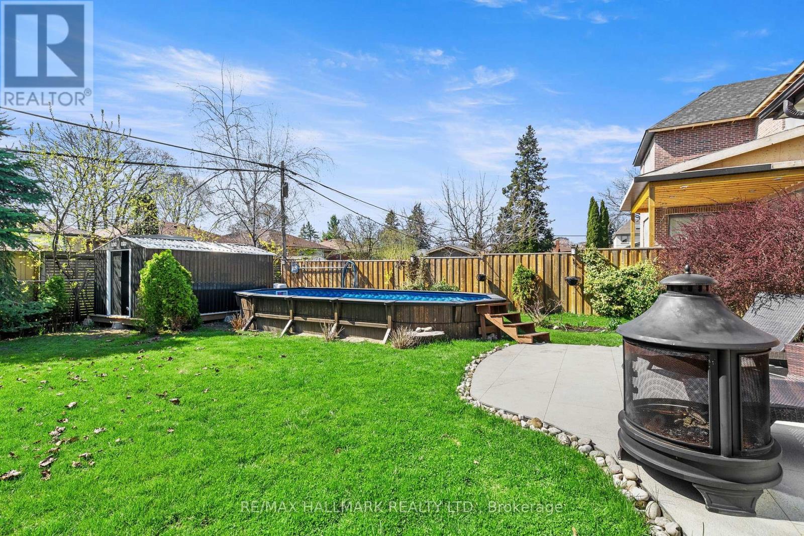 136 Lothian Avenue, Toronto, Ontario  M8Z 4L4 - Photo 39 - W13052940